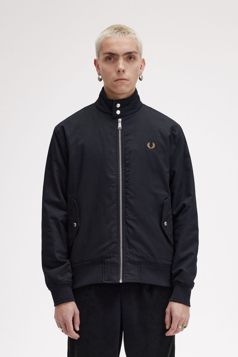 FRED PERRY 　Harrington Jacket Mサイズ　ブラック J8554_102_V2_Q324_MOD1_FRONT_1