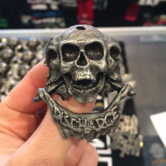 Discharge Skulls Metal Pin