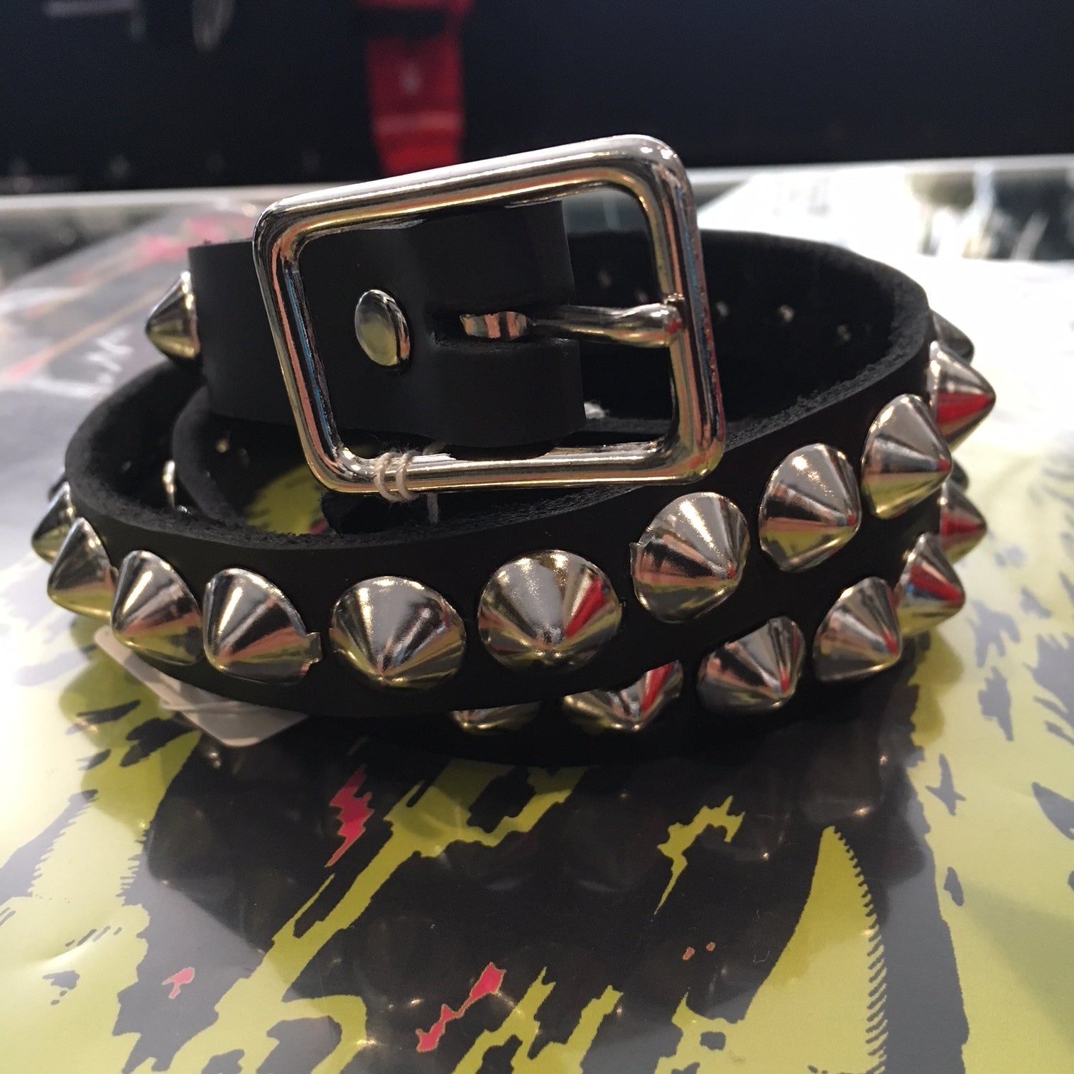 Single Row Cone Stud Belt – DeadRockers