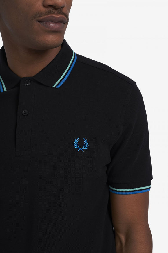 Fred Perry Polo Black / Wasabi / Vintage Sky