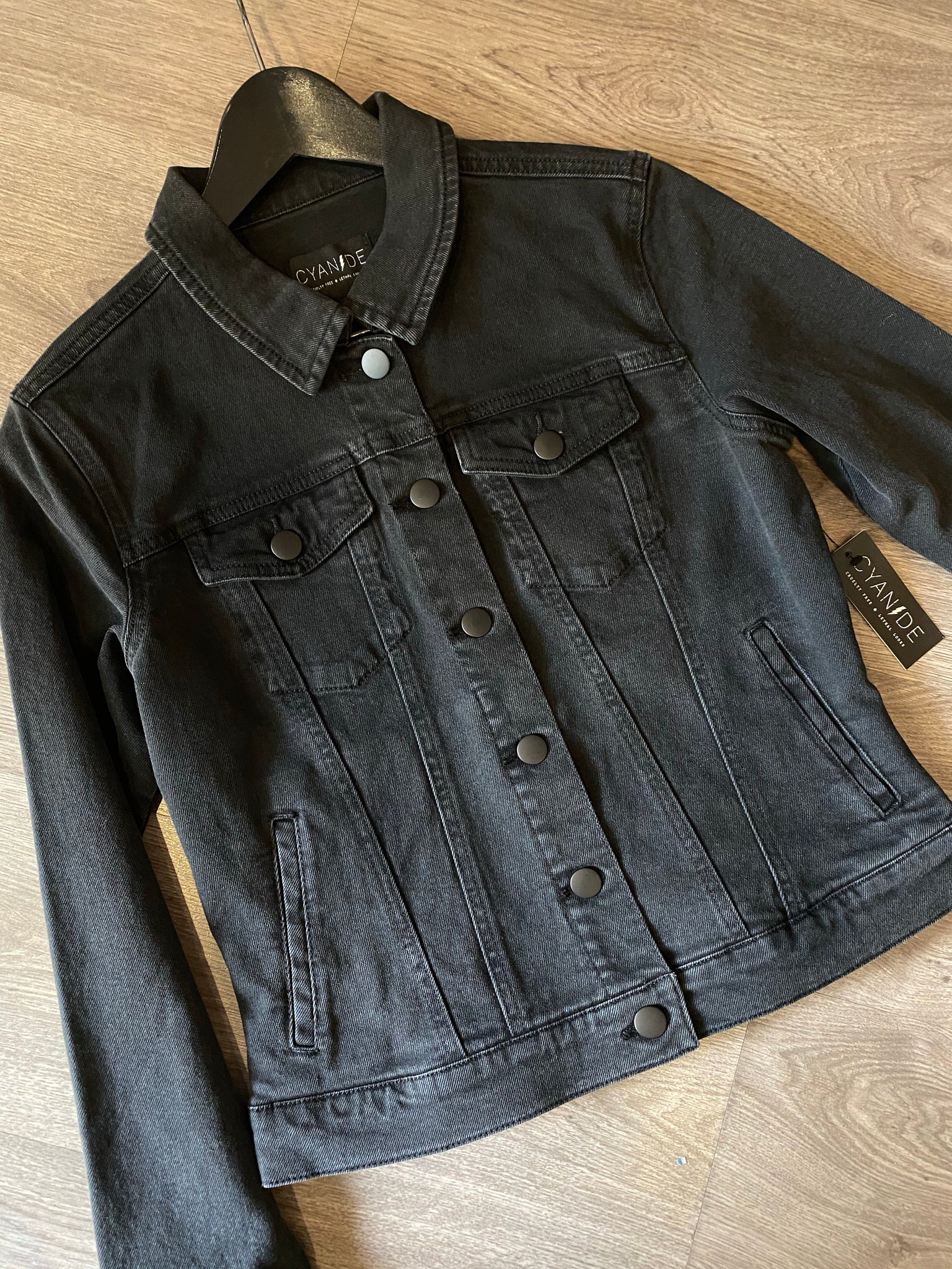Cyanide Rambler Vintage-Wash Black Denim Jacket – DeadRockers